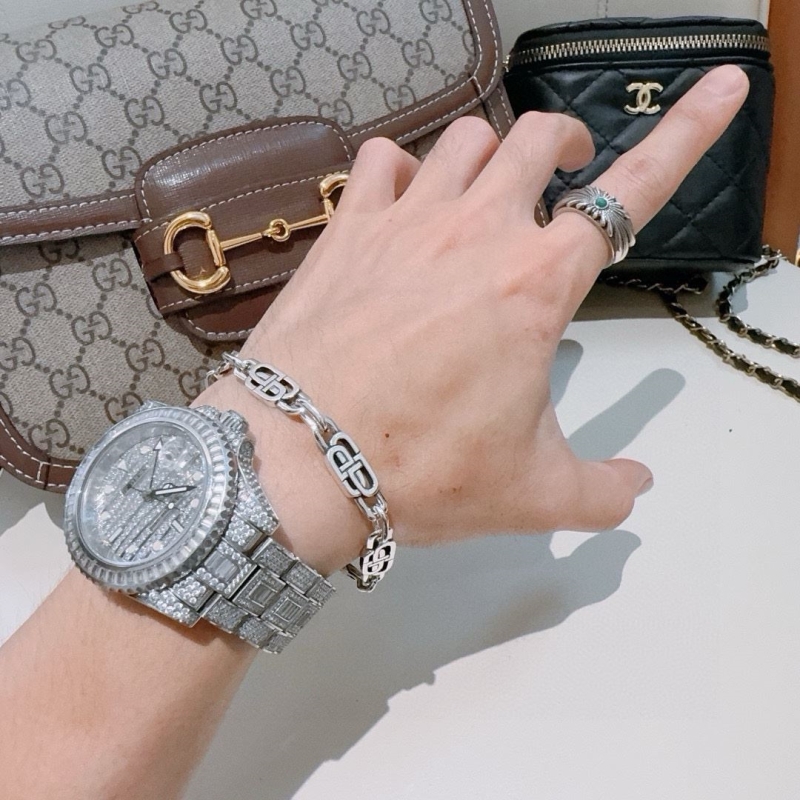 Ba1en*iaga bracelets